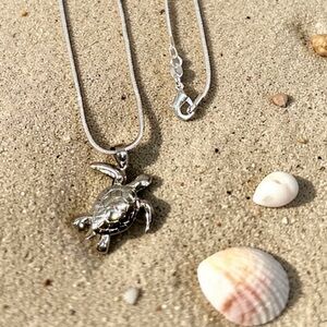 Sterling Silver Sea Turtle Pendant Necklace